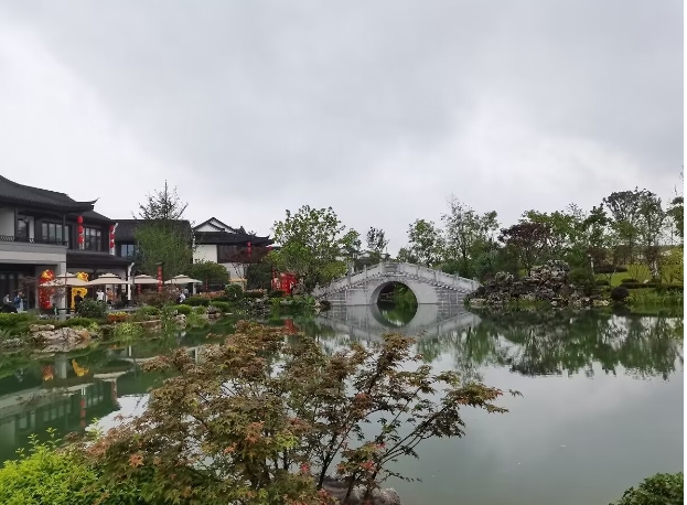 市州观察丨自贡自流井区推动城市有机更新，老印刷厂变身城市商业综合体-3.jpg
