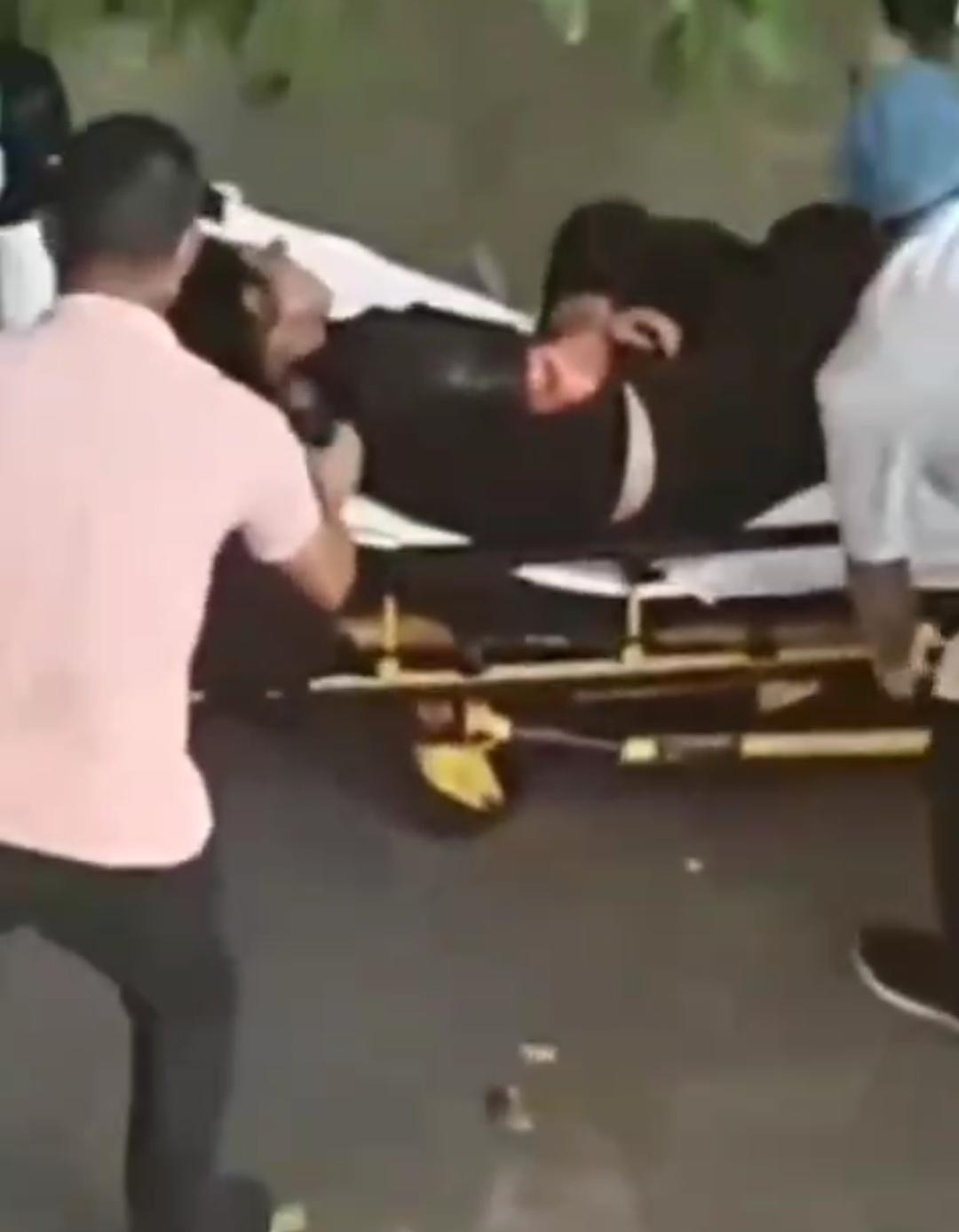 江门女子被自家宠物狗严重咬伤，狗毛被血染红，女子胳膊血肉模糊-4.jpg