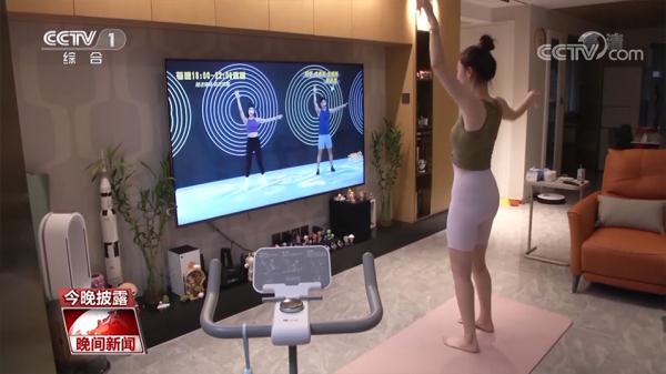 长期熬夜 21岁男子手术吸出10块血栓！-8.jpg