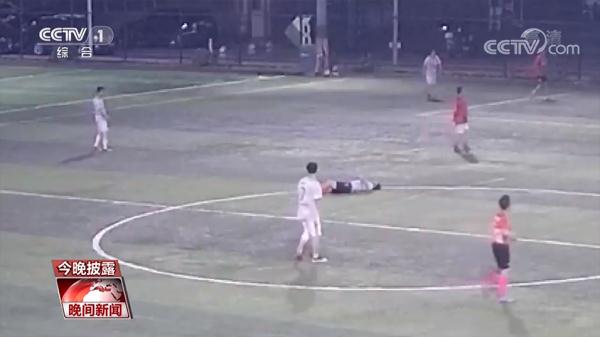 长期熬夜 21岁男子手术吸出10块血栓！-9.jpg