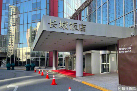 2.93亿人次出游、十余家景区IPO，“本地游”的国庆假期好玩吗？-11.png