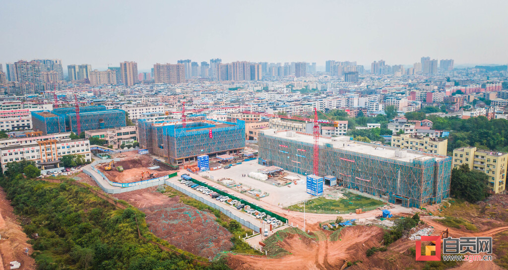 富顺一中改扩建工程正加速推进-1.jpg