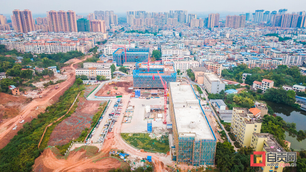 富顺一中改扩建工程正加速推进-2.jpg