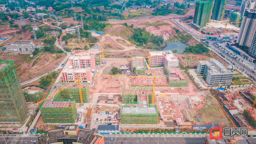 富顺职业技术学校专业实训基地建设快速推进-1.jpg