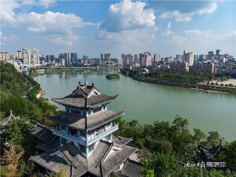 内自同城 | 天蓝地绿水清！深秋的内江太美啦！-12.jpeg