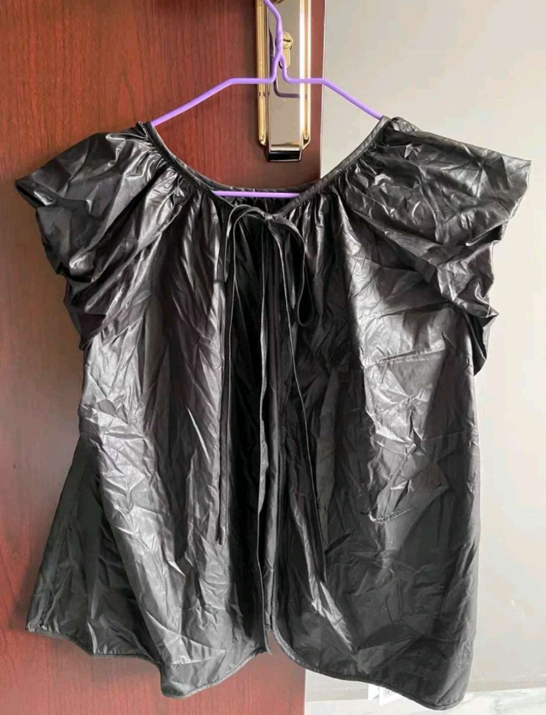 年少不懂事买的一件衣服，现在看看真的好像垃圾袋-2.jpg
