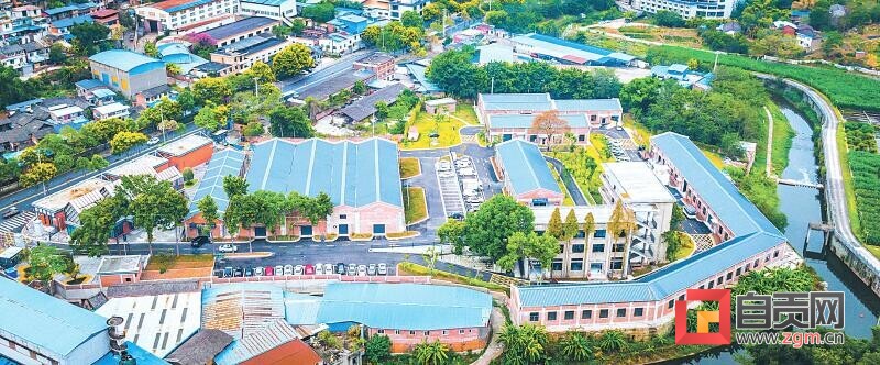 自贡老厂房变身汽车文化产业园-1.jpg