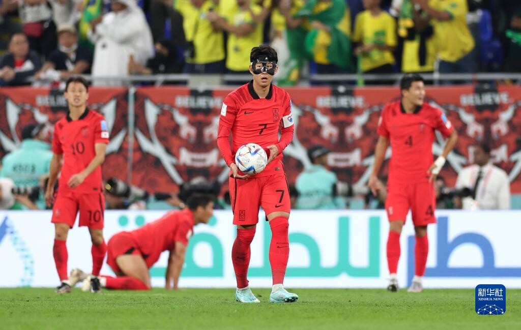 卡塔尔世界杯 | 巴西队4：1击败韩国队挺进八强-2.jpg