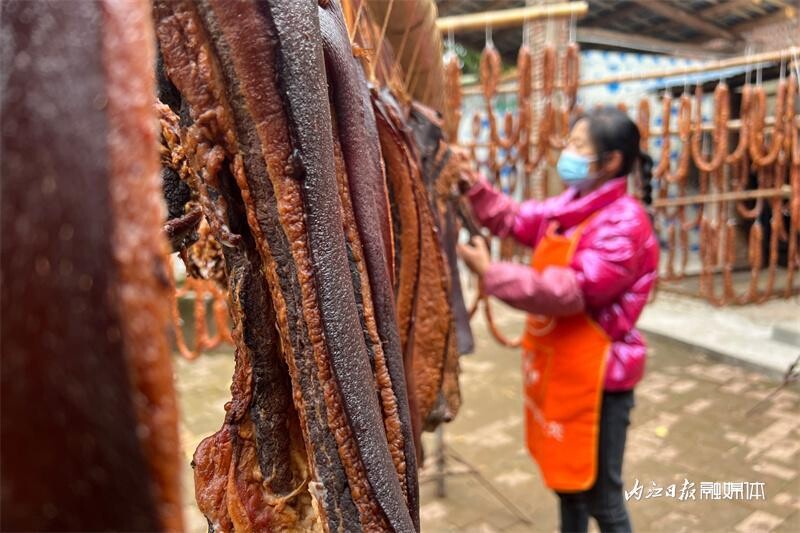 内自同城 | 又到腊味飘香时 内江这里的“年”味儿好浓啊！-3.jpg