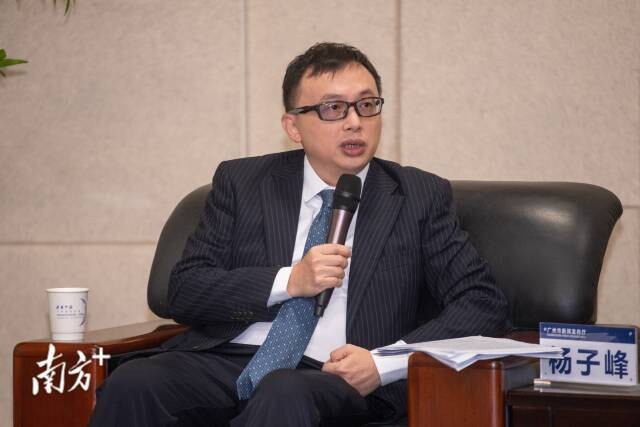 钟南山最新判断：预计明年上半年能恢复到疫情前生活状态-4.jpg