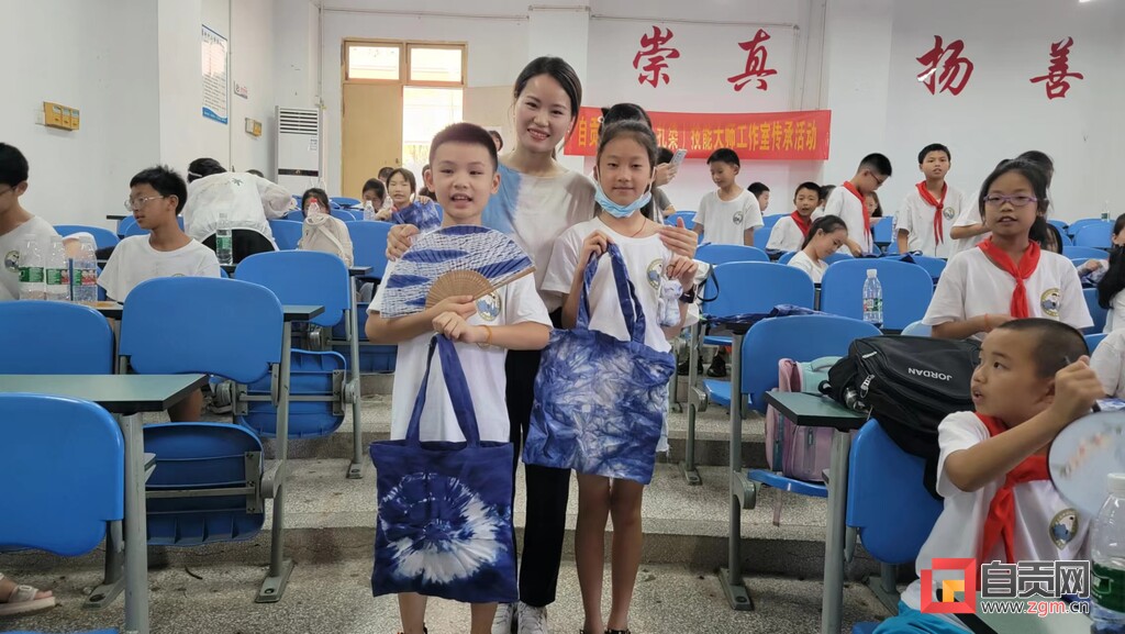 自贡非遗传承保护：从“养在深闺人未识”到“飞入寻常百姓家”-10.jpg
