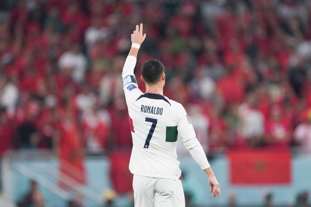 卡塔尔世界杯|谁人能敌岁月——记C罗泪别世界杯-5.jpg