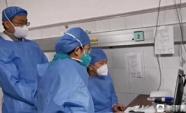 对话山东感染科专家：新冠一定不是感冒，但绝大多数人居家治疗就能恢复-1.jpg