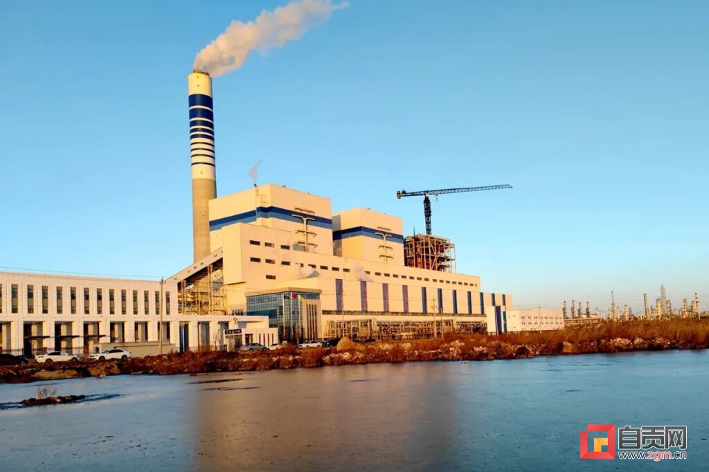 东方锅炉参建天津南港项目2号机组顺利投运 建成国内单机容量最大、参数最高的背压供...-1.jpg