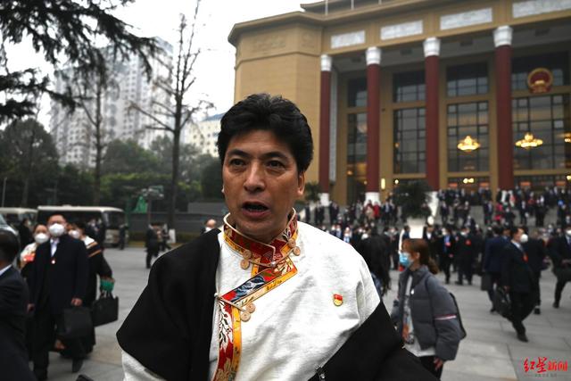 省人大代表、甘孜文旅局长刘洪建议：四川率先试点，将春节假期实际延长至9天-1.jpg
