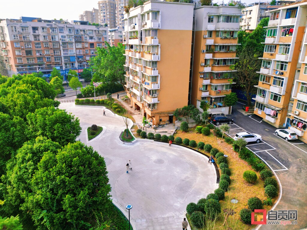 自贡：口袋公园——为老百姓增添“幸福”绿地-1.jpg
