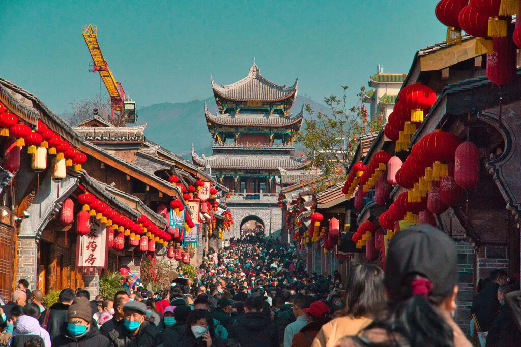 旅游接待人数全国第一！兔年新春5300余万人次游四川-2.jpg