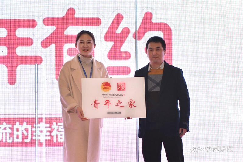 内自同城|甜蜜之夜！160名内江青年男女相约汉安湖谈情说爱-3.jpeg