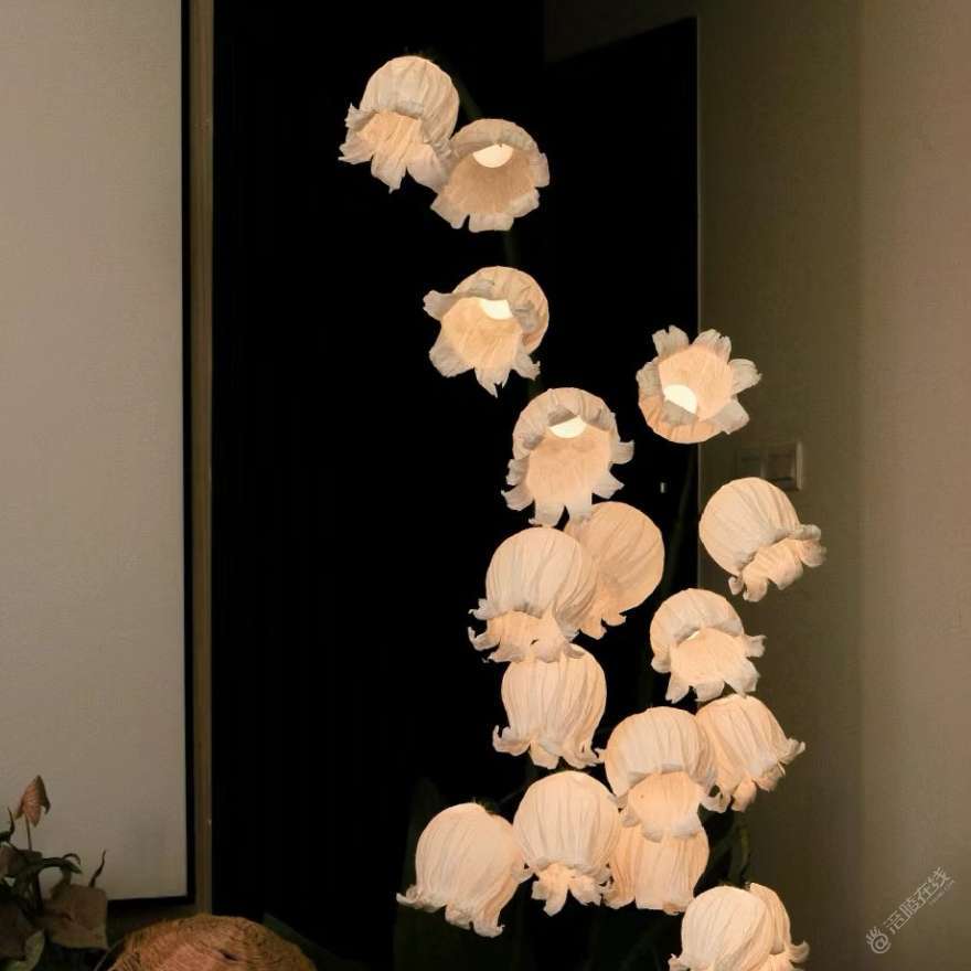 给家里买了一个落地灯，简直太美了-1.jpg