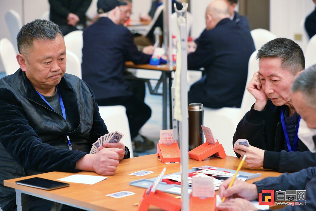 第二届“成渝双圈杯”自贡国际恐龙灯会桥牌公开赛圆满落幕-3.jpg