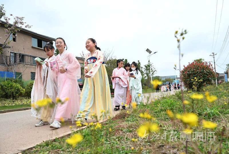 内自同城 | 范长江故里旅游度假区成为成渝地区文旅新地标-7.jpeg
