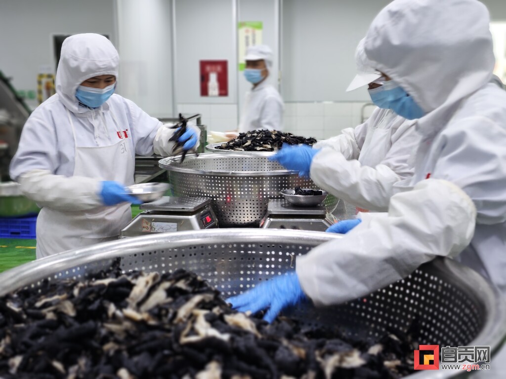 探寻自贡餐企发展密码：芭夯兔缘何经久不衰？-3.jpg