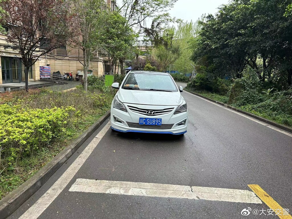 大安交警：对不文明交通行为警示曝光-4.jpg