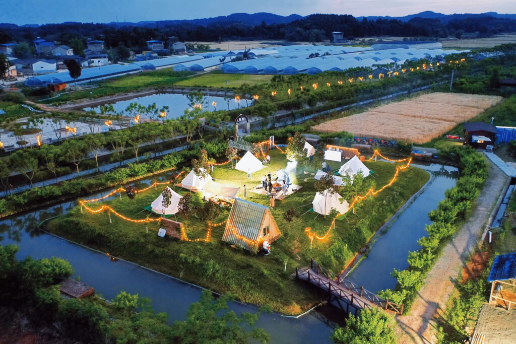 “五一”假期前4天四川吸客超2000万人次，传统景区客流量居高不下-3.jpg