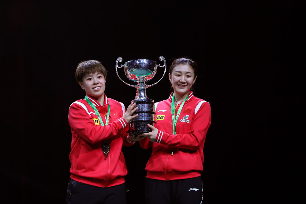 陈梦/王艺迪折桂 中国队实现世乒赛女双18连冠-1.jpeg