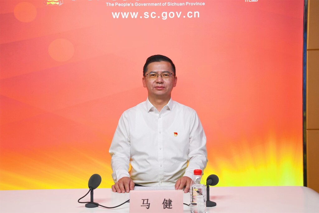 种植牙价格下调，如何监督执行到位？四川将建价格异常警示制度-2.jpg