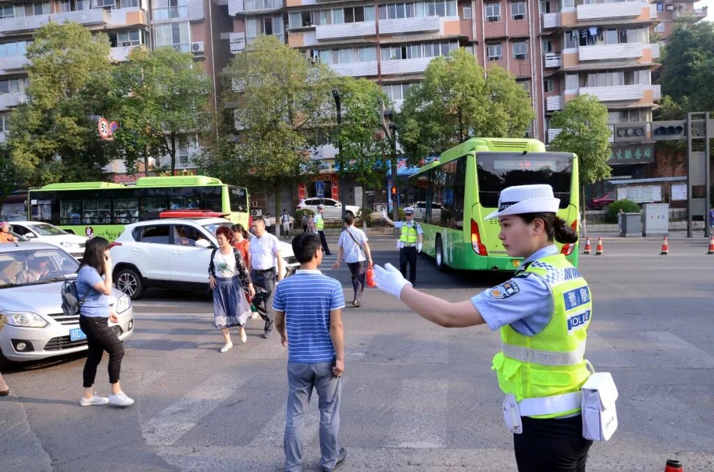 “两考”期间，自贡这些道路将实施交通管制-1.jpg