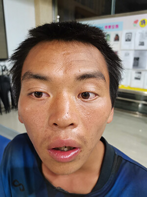 寻亲公告-1.jpg