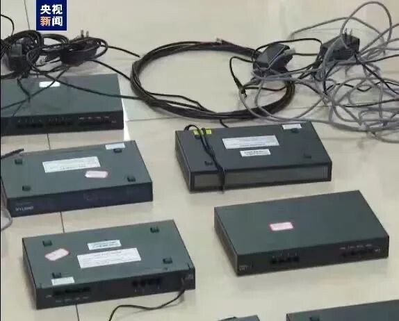 起底电诈⑫丨起底境外遥控电诈工具！装上这个小盒子你就成了诈骗分子的帮凶！-2.jpg
