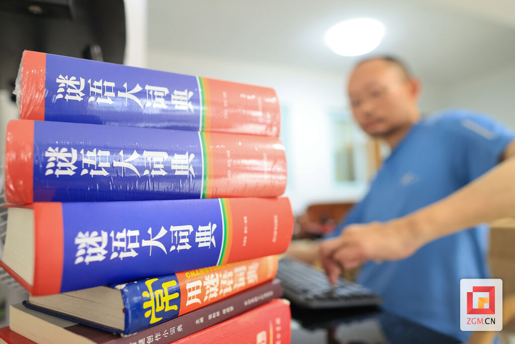 谜语大家王德海：坐在轮椅上的传统文化守望者-6.jpg