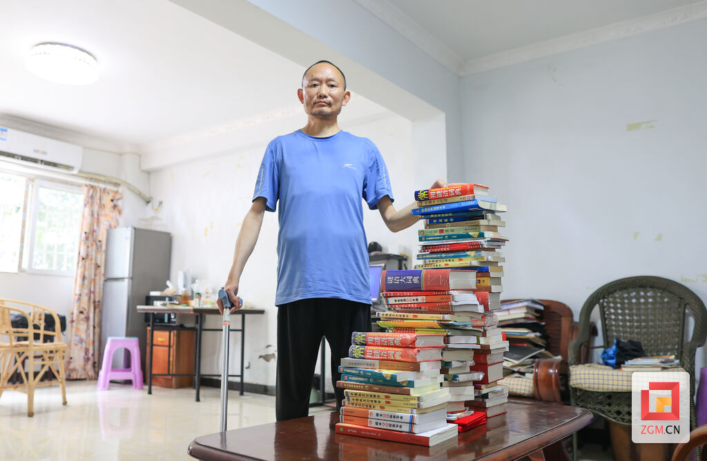 谜语大家王德海：坐在轮椅上的传统文化守望者-2.jpg