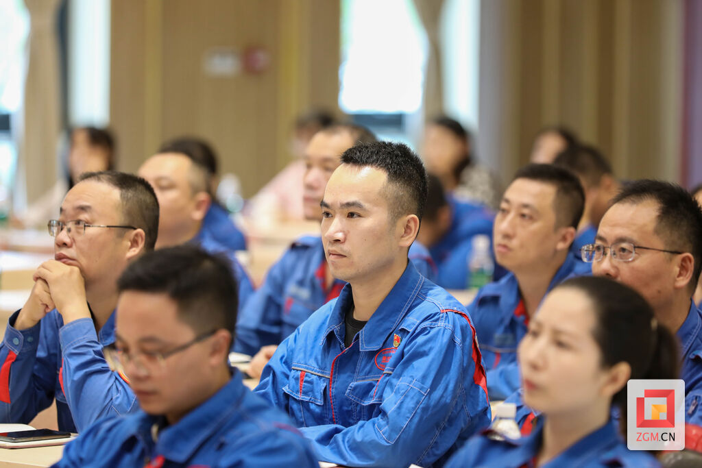 “盐都思政讲坛”巡回互动报告会走进中昊晨光化工研究院-3.jpg