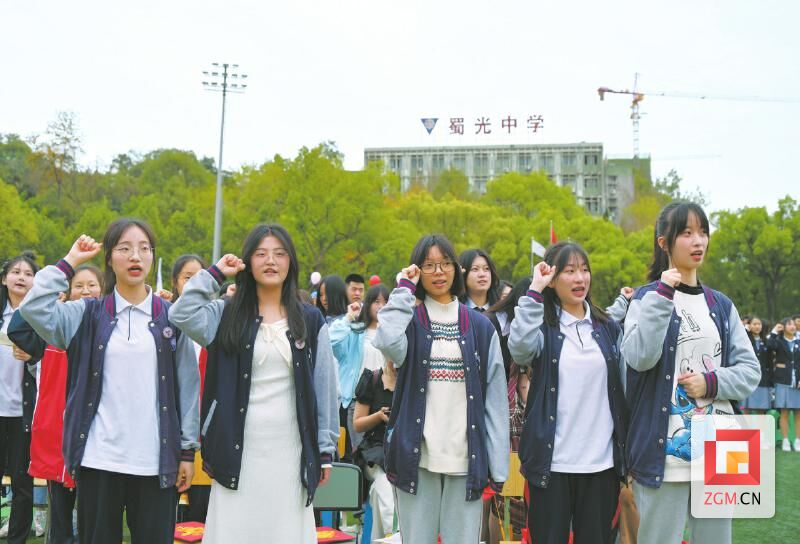 新学期 新起点 新目标——我市部分高中学校负责人谈“奋进之路”-2.jpg