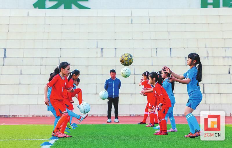 新学期 新起点 新目标——我市部分高中学校负责人谈“奋进之路”-9.jpg