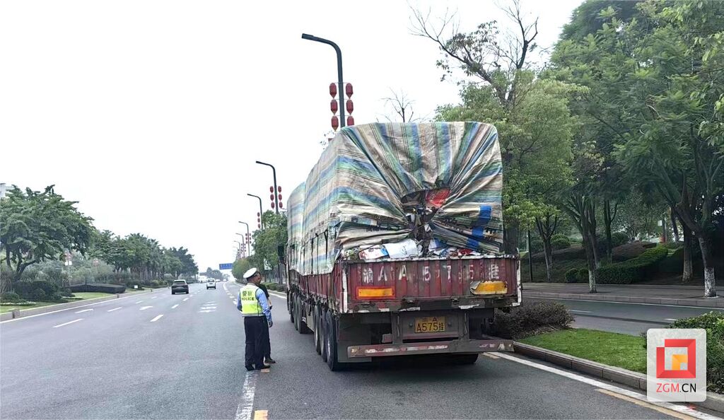【持续更新】节日中的坚守｜自贡有你更精彩-22.jpg