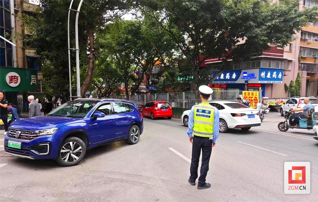【持续更新】节日中的坚守｜自贡有你更精彩-23.jpg