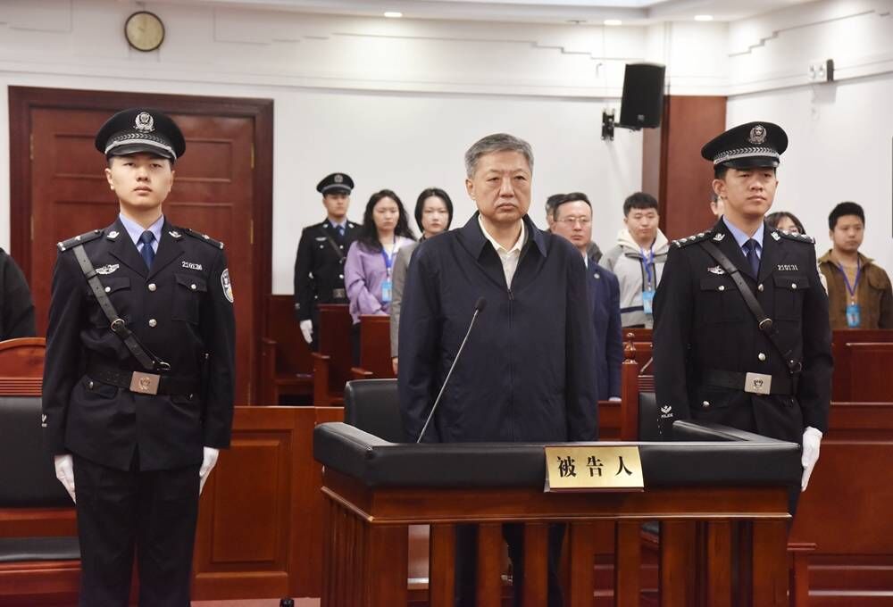 受贿3532万余元 哈尔滨原市长宋希斌一审获刑14年-1.jpg