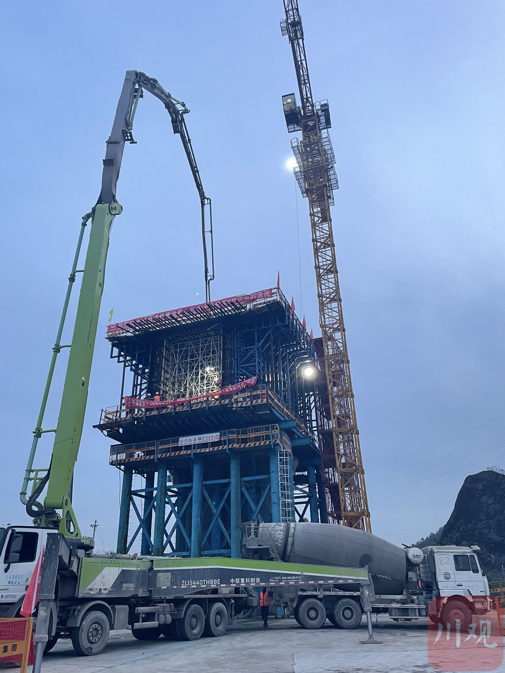 西渝高铁康渝段桥梁上部结构施工启动-3.jpg
