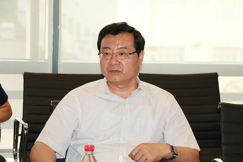 退休6年后，柏华冰被查-1.jpg