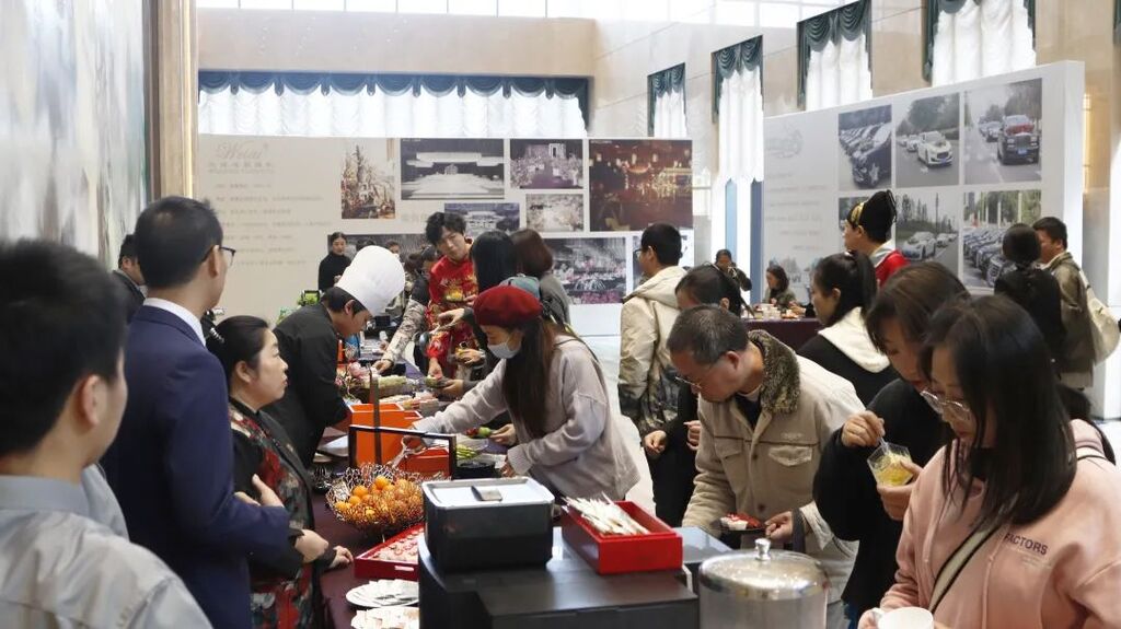 自贡建国饭店2023首届婚礼秀圆满落幕-2.jpg