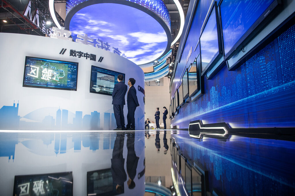 我国“5G+工业互联网”项目数超8000个-1.jpg