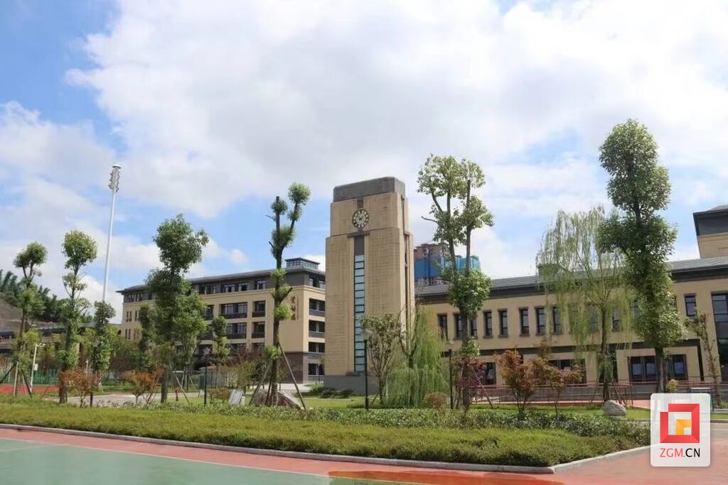 自贡三所学校参加四川省首届“寻找最美校园”展播活动-1.jpg