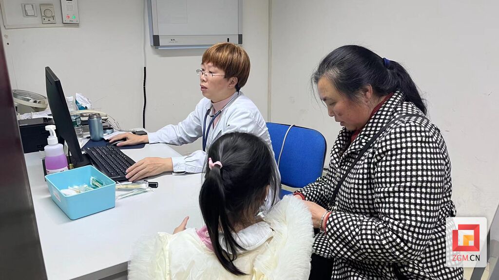 感冒高发期该如何应对？听听自贡市第四人民院儿科医生怎么说——-2.jpg