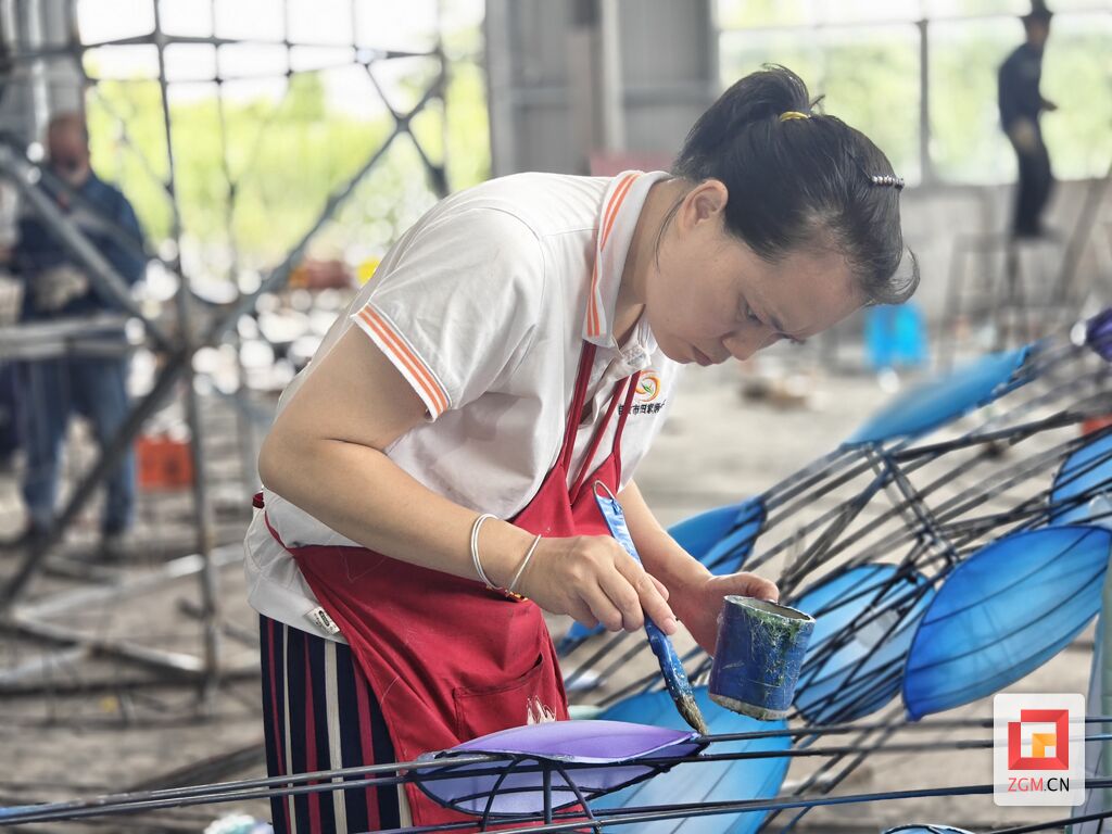 让“中国灯城”金字招牌熠熠生辉 自贡拿出更多“真金白银”——-3.jpg