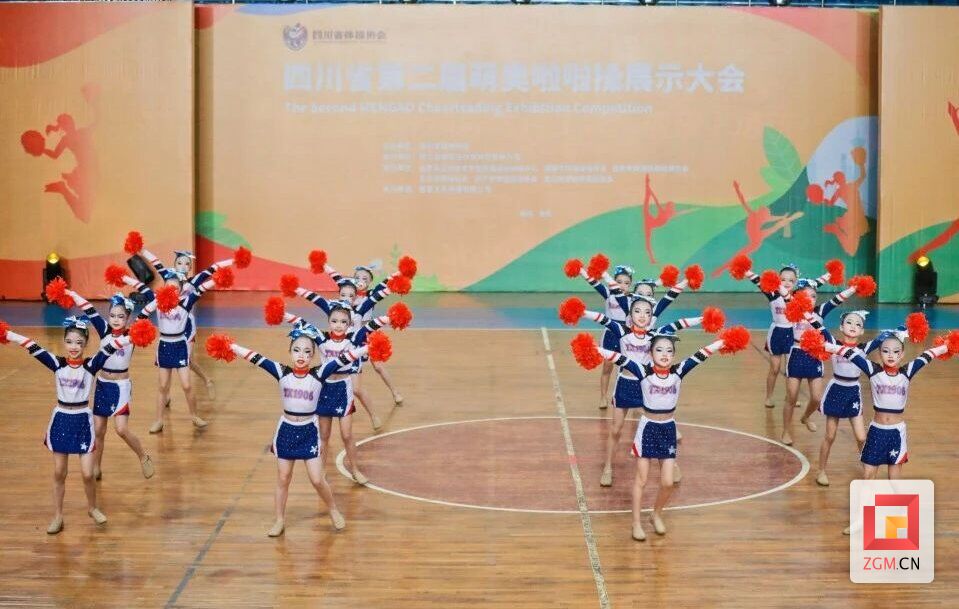 这群小学生厉害啦！檀小啦啦操获省级大赛金牌！-6.jpg