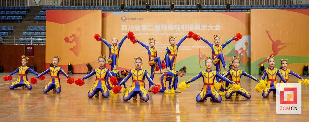 这群小学生厉害啦！檀小啦啦操获省级大赛金牌！-4.jpg